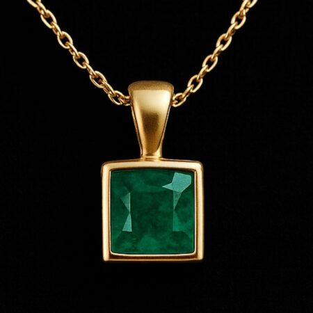Dije Esmeralda Cuadrada Oro 18K